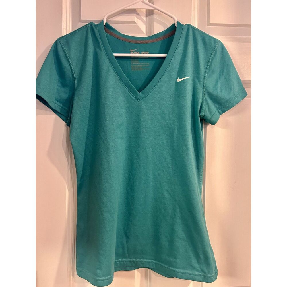 Nike DriFit Small